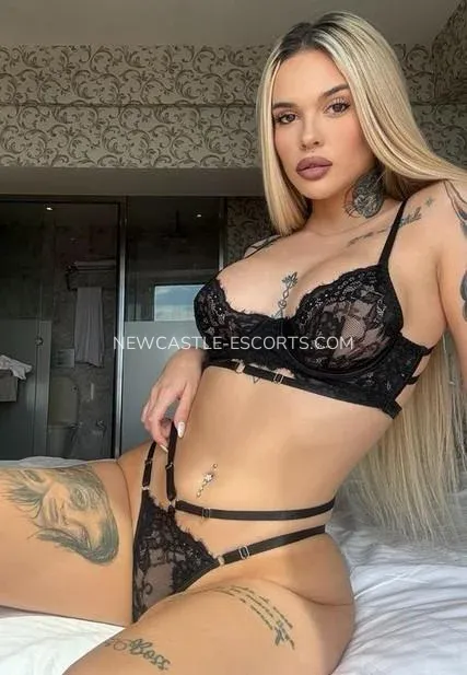 Newcastle escorts Mackenzie — 6