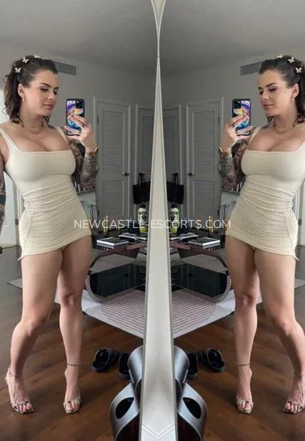 Newcastle escorts Mariana — 3