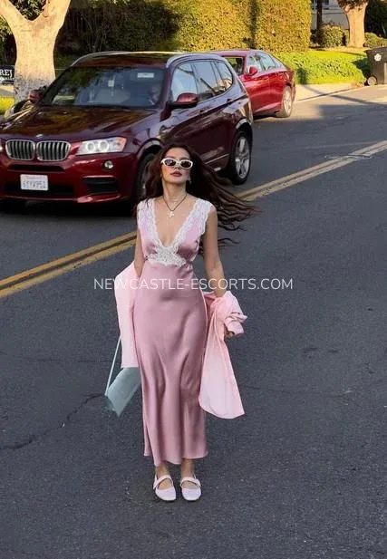 Newcastle escorts Lauren — 5