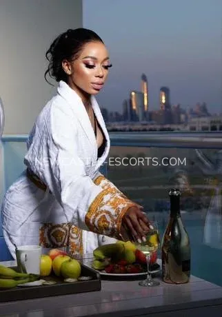 Newcastle escorts Abril — 1