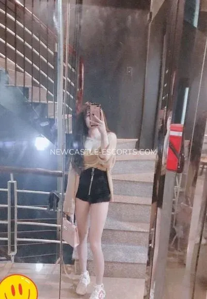 Newcastle escorts Caroline — 3
