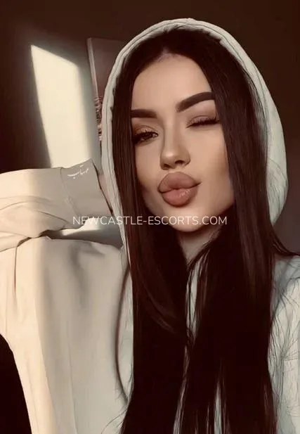 Newcastle escorts Lillian — 3