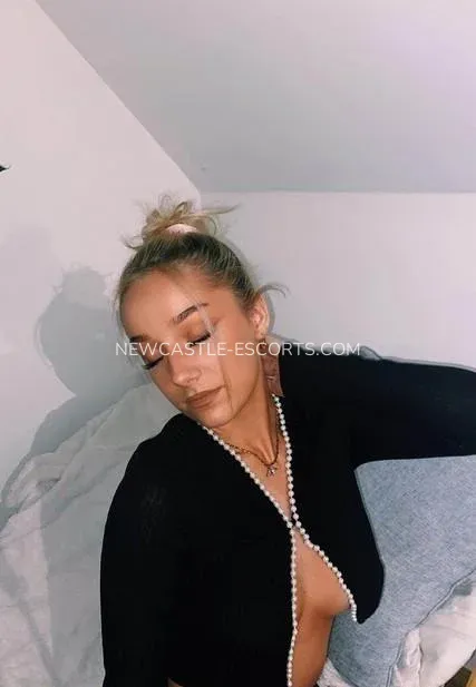 Newcastle escorts Amalia — 1