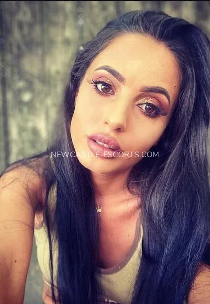 Newcastle escorts Oriana — 5