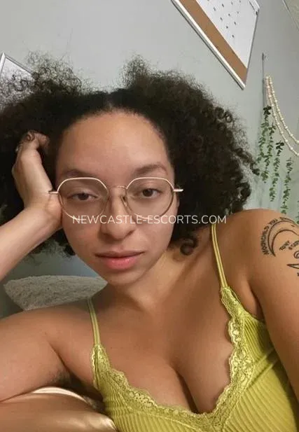 Newcastle escorts Kaitlyn — 4