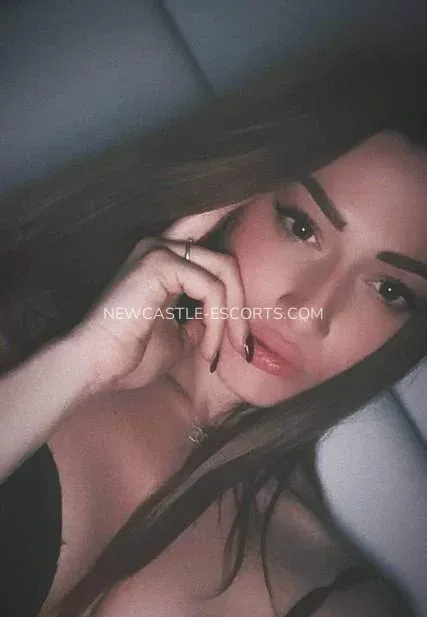 Newcastle escorts Naomi — 1