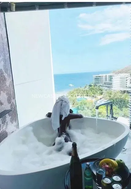 Newcastle escorts Rachel — 1