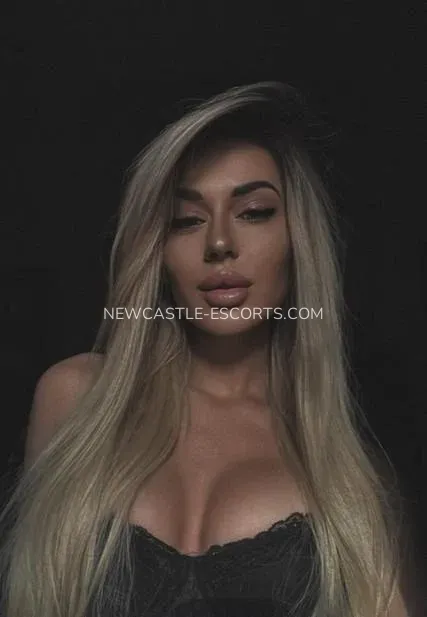 Newcastle escorts Carmela — 5