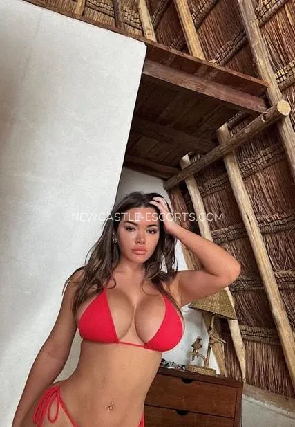 Newcastle escorts Aubrey — 3