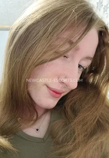 Newcastle escorts Claire — 3