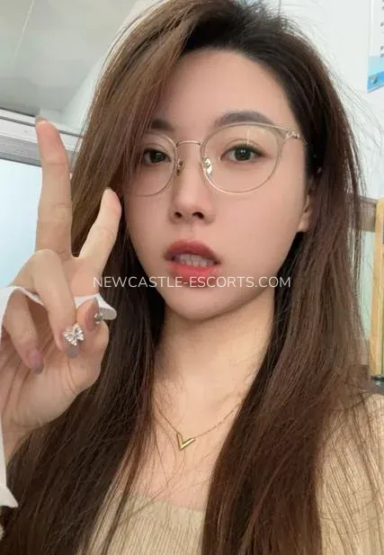 Newcastle escorts Alyssa — 3