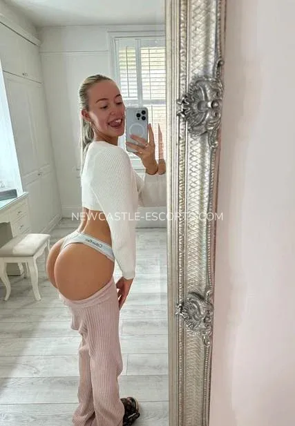 Newcastle escorts Monica — 6