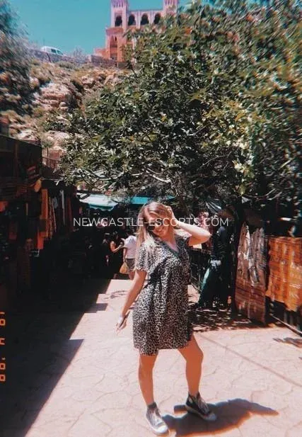 Newcastle escorts Chloe — 7