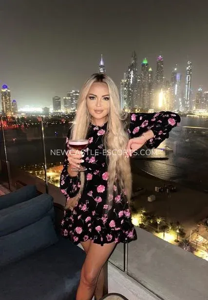 Newcastle escorts Karen — 6