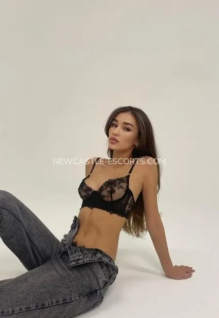 Escort djevojka Ulla - Newcastle