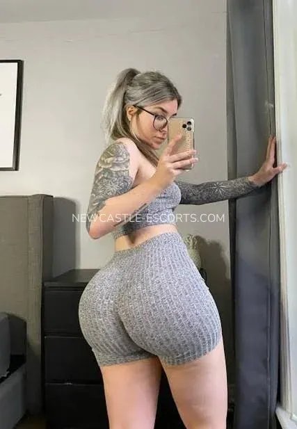 Newcastle escorts Mafalda — 4