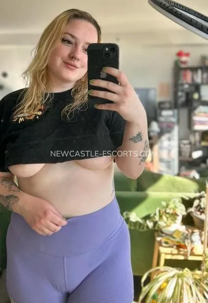 Newcastle escorts Laura — 2