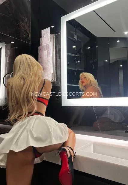 Newcastle escorts Julia — 5