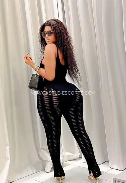 Newcastle escorts Maj — 4