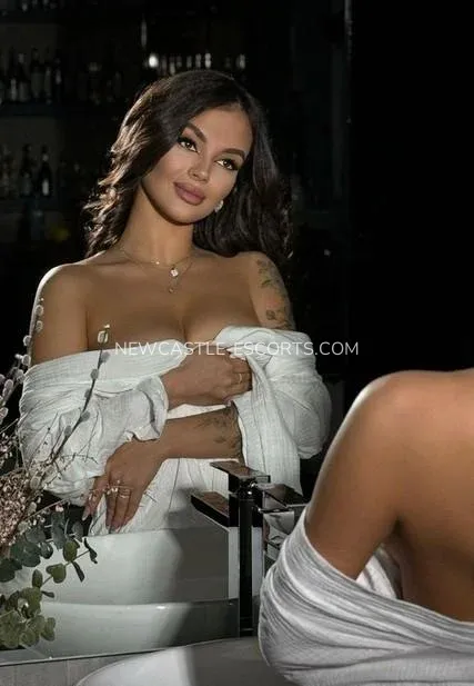 Newcastle escorts Amber — 6