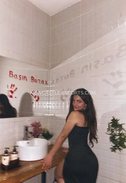 Newcastle escorts Cassandra — 2