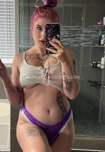 Newcastle escorts Sofie — 4