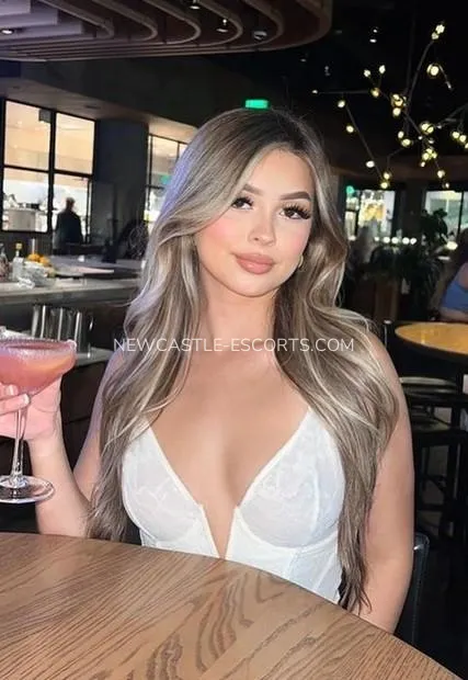 Newcastle escorts elisabeth