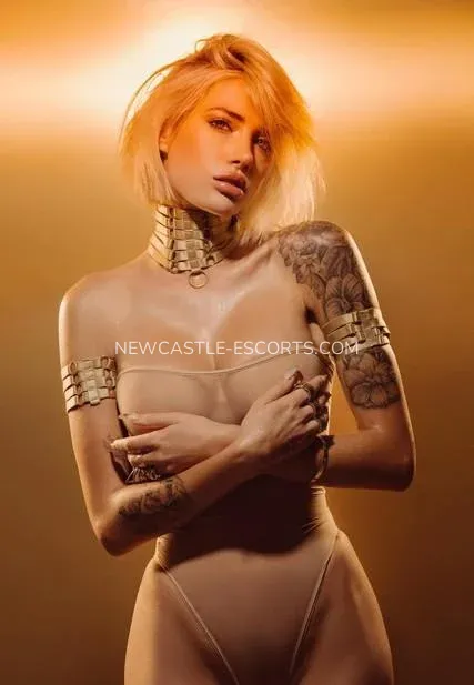 Newcastle escorts Amelia — 5