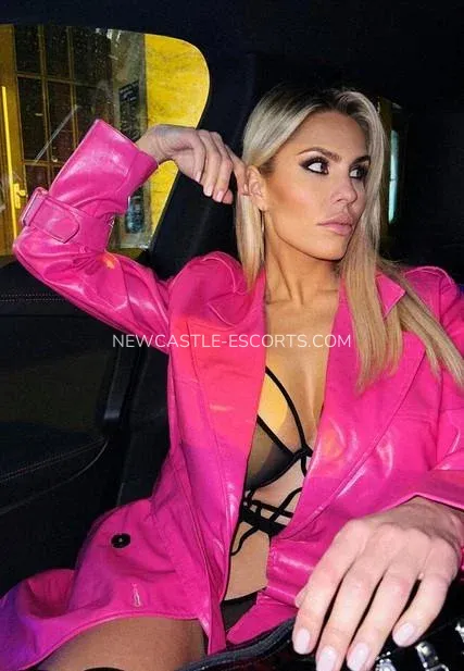 Newcastle escorts Rebecca — 3