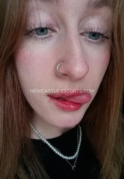 Newcastle escorts Claire — 4
