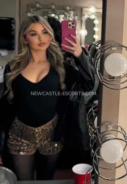 Newcastle escorts Elisabeth — 4