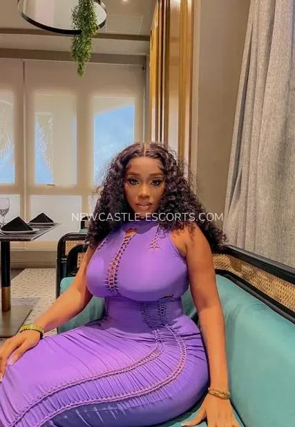 Newcastle escorts Amalia — 3