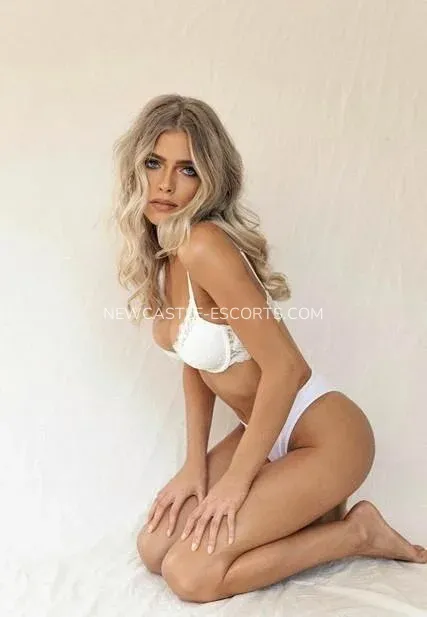 Newcastle escorts Elvira — 6