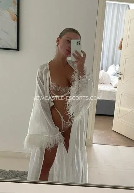 Newcastle escorts Märta — 8