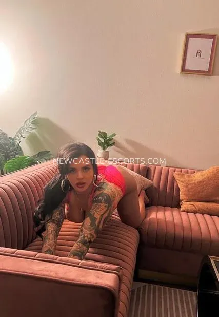 Newcastle escorts Isabelle — 4