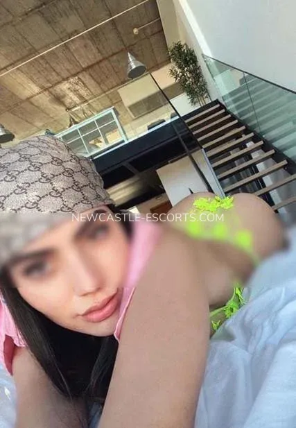 Newcastle escorts Makenzie — 3