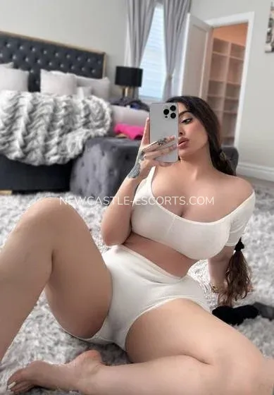 Newcastle escorts Nevaeh — 3