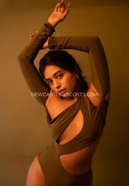 Newcastle escorts Isaura — 5