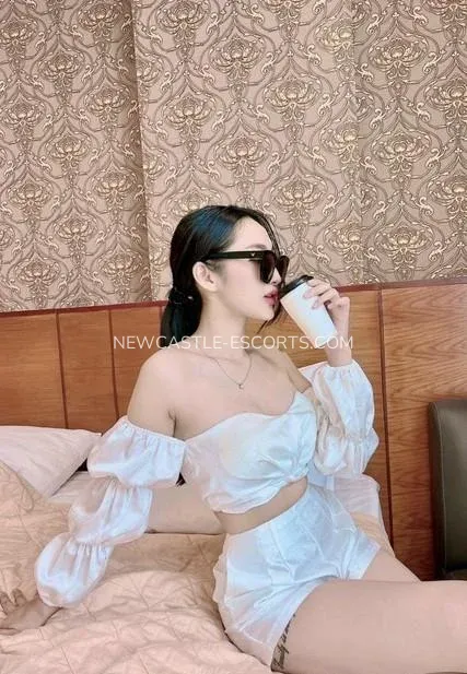 Newcastle escorts Brooke — 6