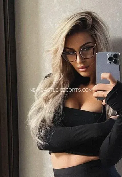 Newcastle escorts Carmela — 3