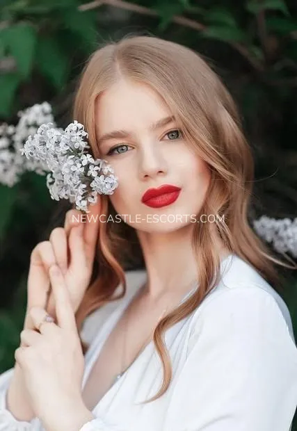 Newcastle escorts Taylor — 2
