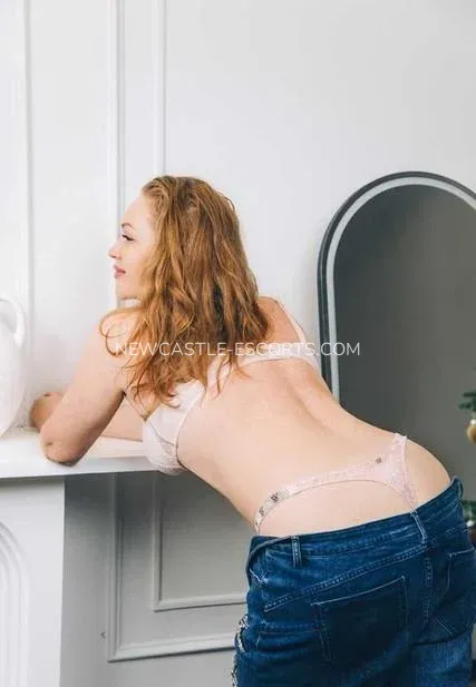 Newcastle escorts Lindsey — 1