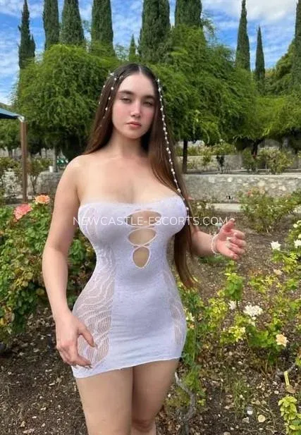 Newcastle escorts Leah — 5