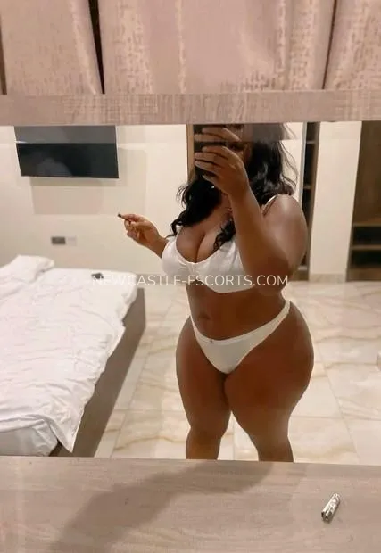 Newcastle escorts Charlotte — 2