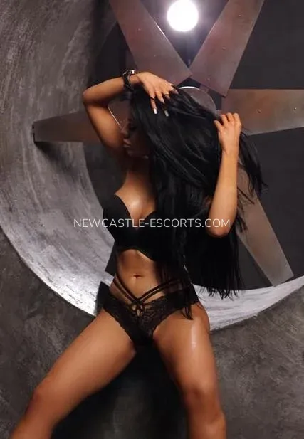Newcastle escorts Piedad — 1