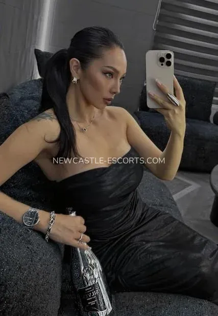 Newcastle escorts Emelie — 4