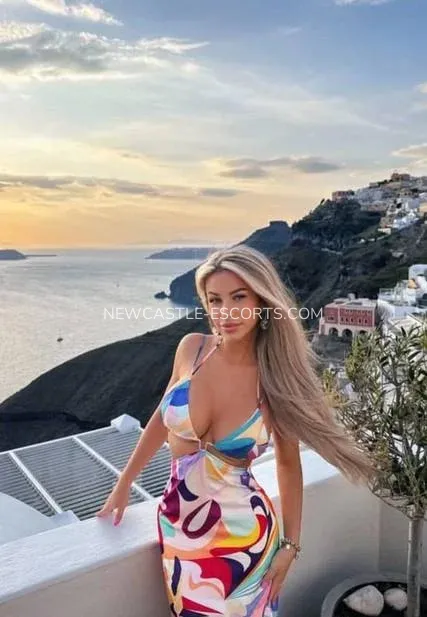 Newcastle escorts Ellen — 3
