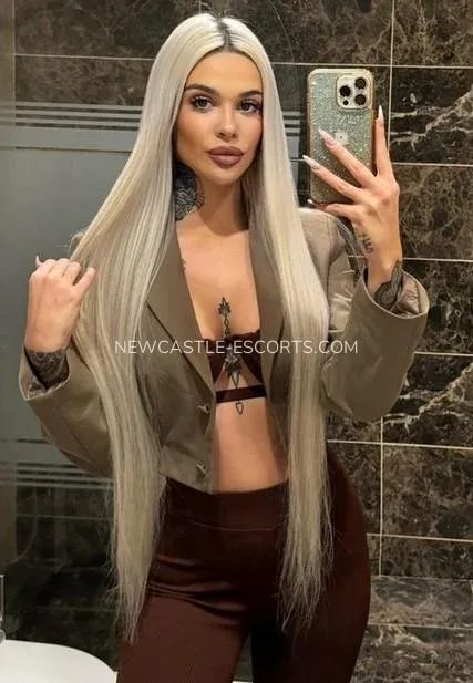 Newcastle escorts Mackenzie — 3