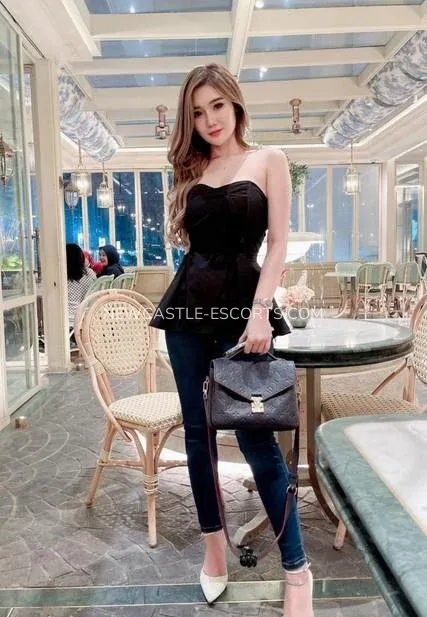 Newcastle escorts Morgan — 4