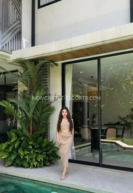 Newcastle escorts Rebecca — 4